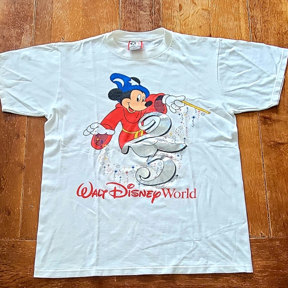 Vintage Disney Mickey Mouse Limited Edition tee